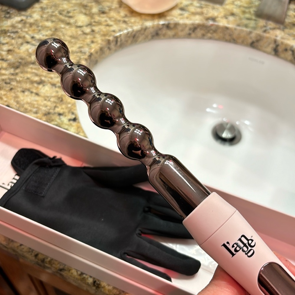 Lange bubble wand. Used one time. Comes with box, instructions, heat glove